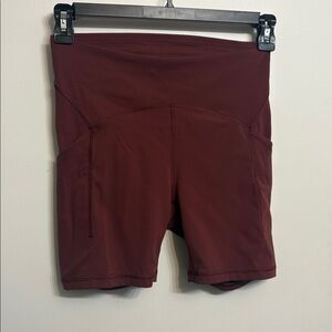 Lululemon Power Thru High Rise Shorts Size 8  Red Merlot Pockets